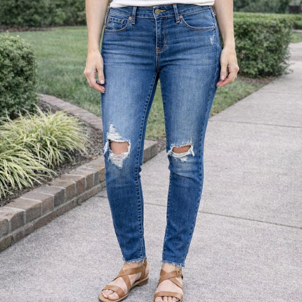 Kan Can Distressed Skinny Jeans Size‎ 15 Mid Rise Stretch Raw Hem